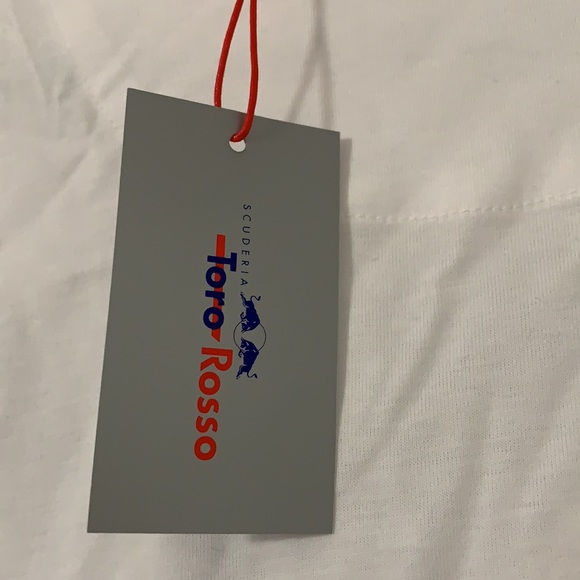 Red Bull Daniel Kvyat Men’s XL Shirt - Picture 5 of 6